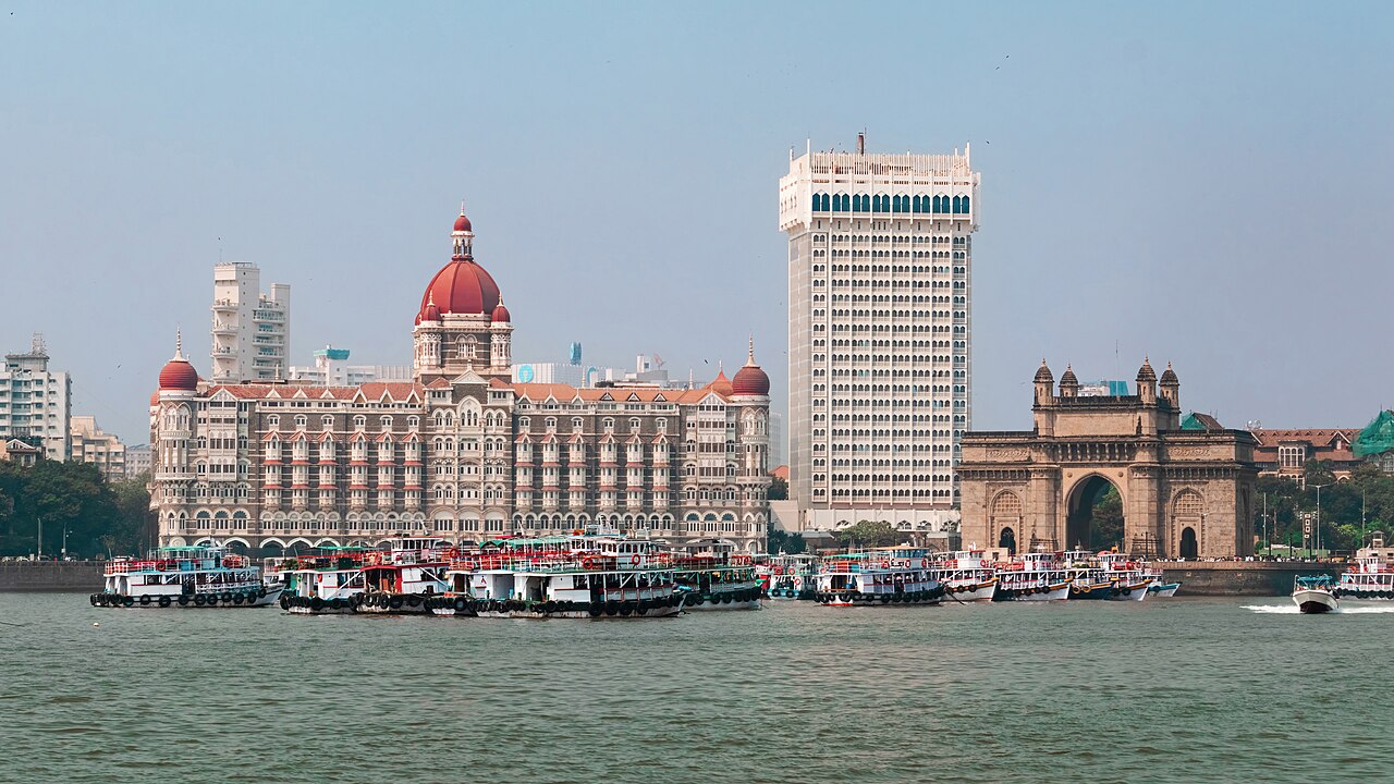 Mumbai waterfront and Gateway of India · India