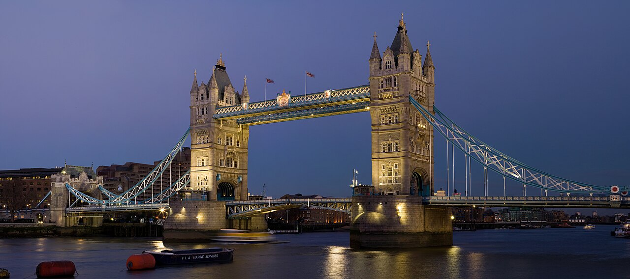 Tower Bridge, London · United Kingdom